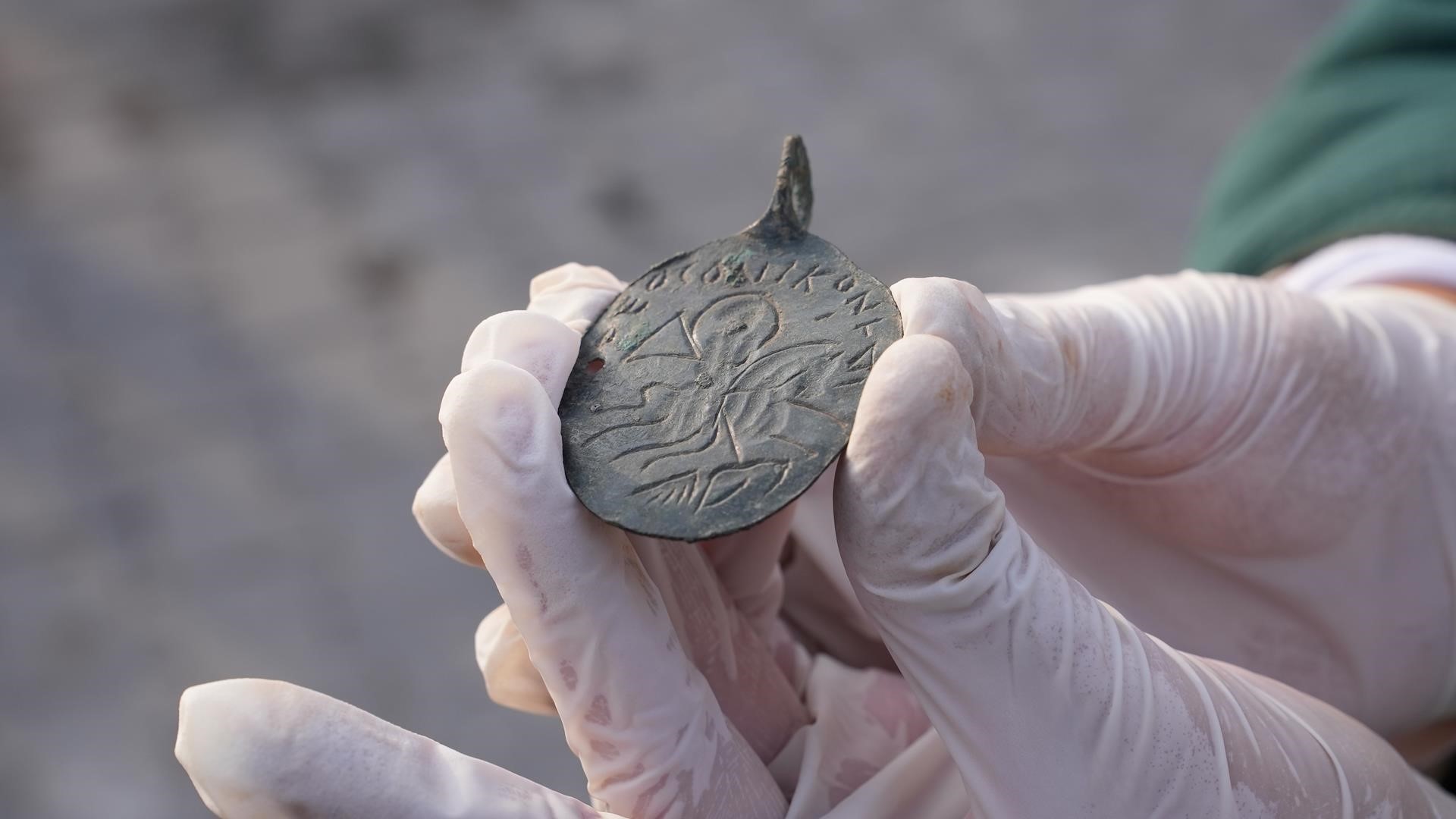 Karabük Üniversitesinden Tarihi Keşif: Hadrianopolis'te Hz. Süleyman'ın Betimlendiği 5. Yüzyıla Ait Amulet Bulundu