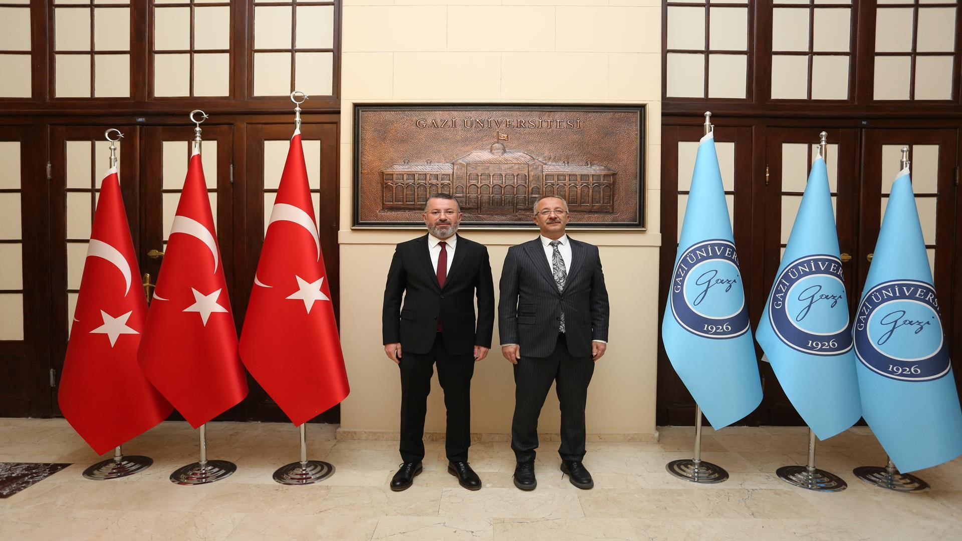 KBÜ Rektörü Prof. Dr. Kırışık'tan Gazi Üniversitesi Rektörü Prof. Dr. Ünal’a Ziyaret