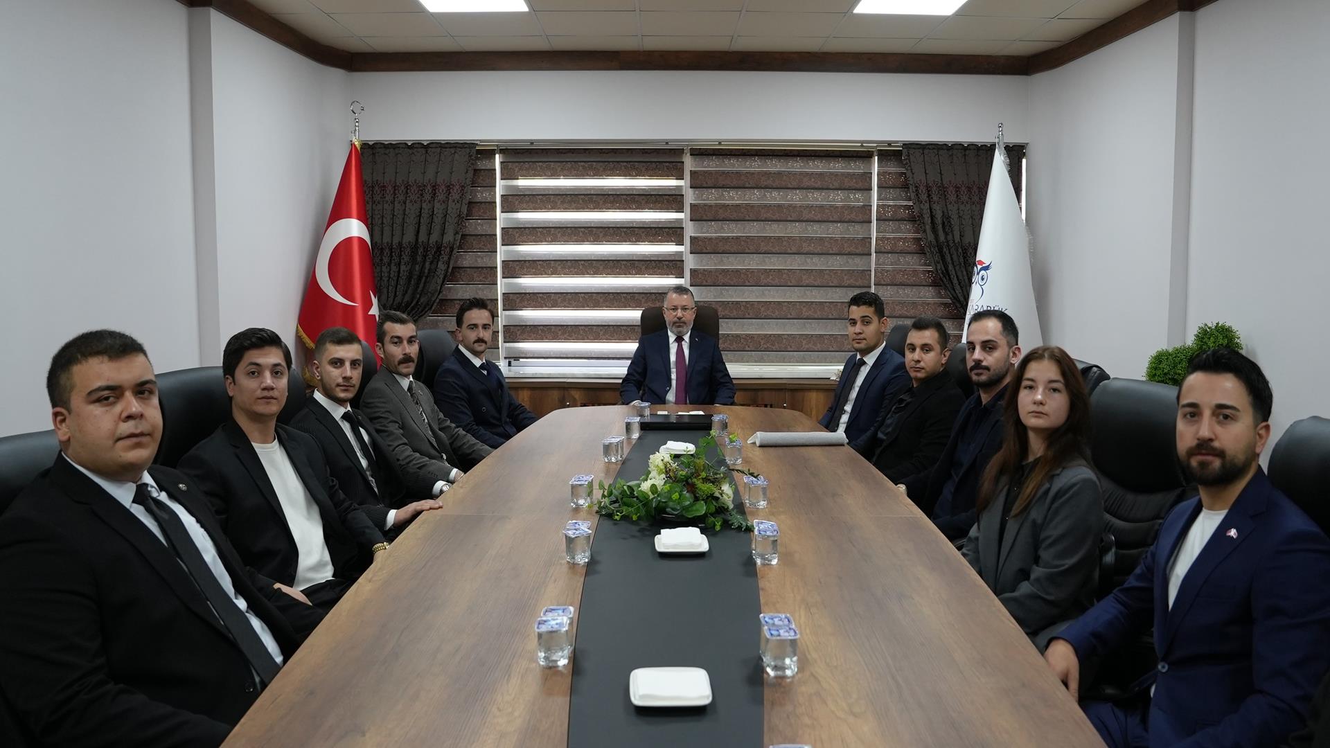 Ülkü Ocakları Karabük İl Başkanı Ballı’dan Rektör Kırışık’a Ziyaret