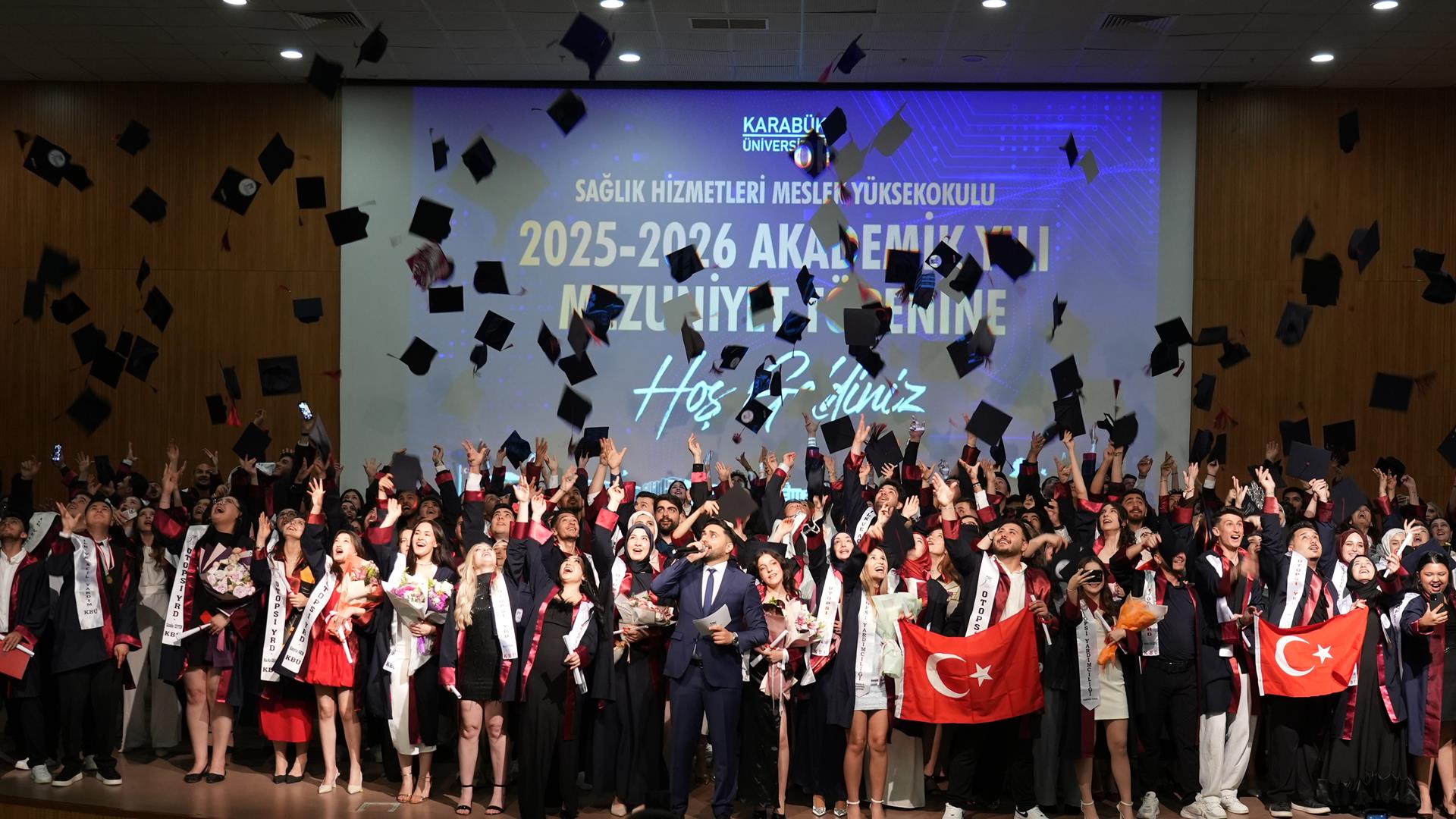 KBÜ Sağlık Hizmetleri MYO’da Geleceğin Sağlık Profesyonelleri Mezuniyet Sevinci Yaşadı