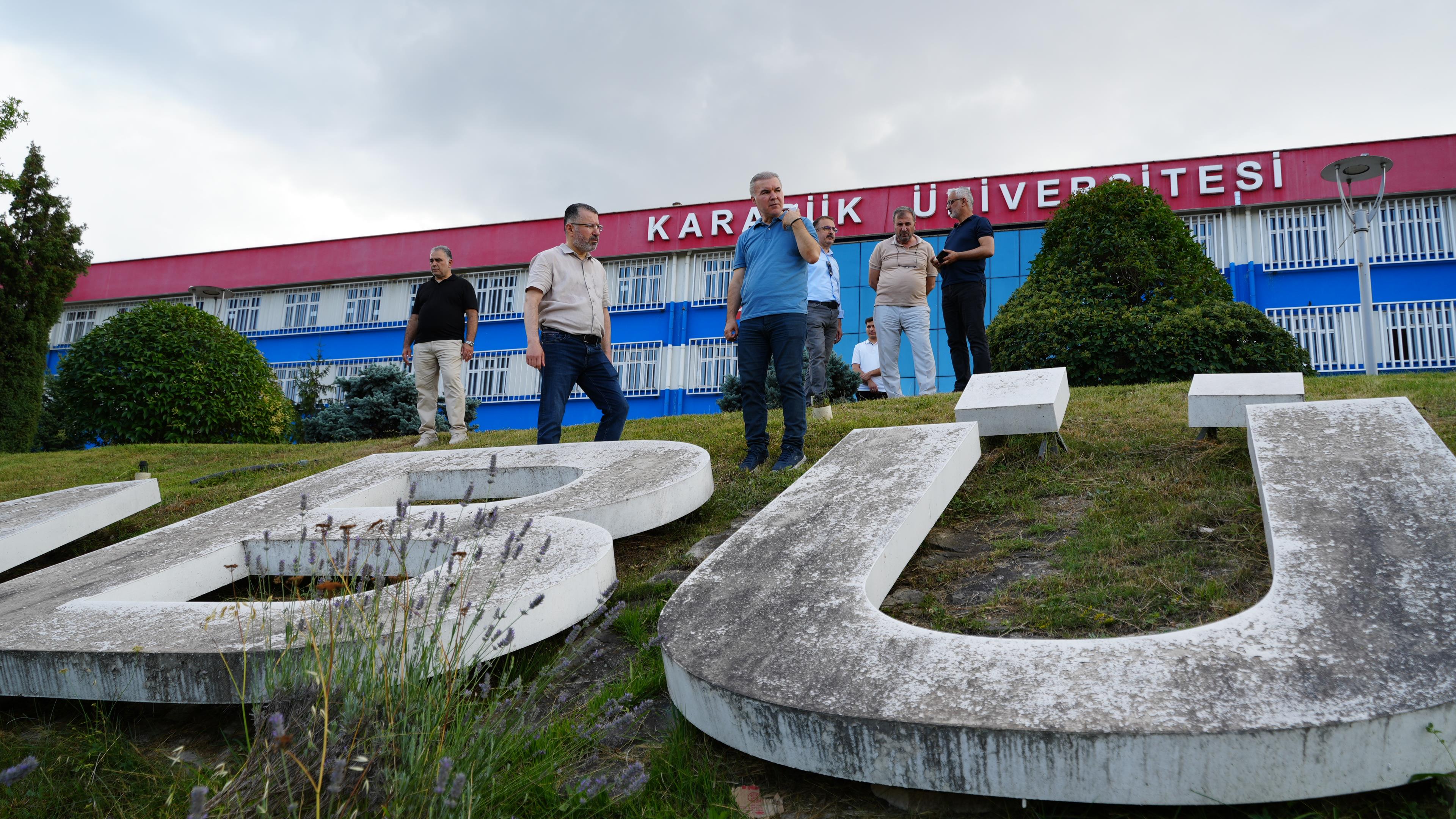 Karabük Üniversitesi Rektörü Prof. Dr. Fatih Kırışık'tan Merkez Kampüste Kapsamlı İnceleme