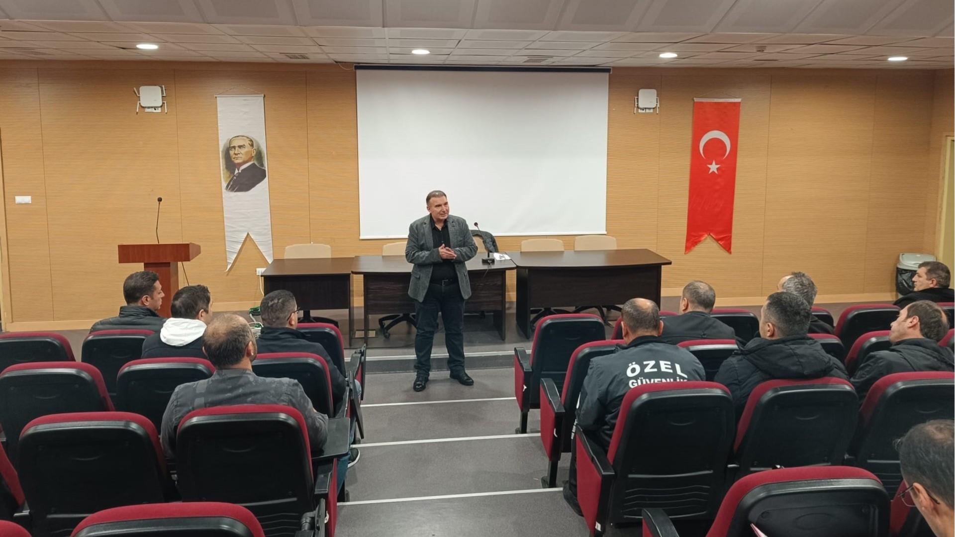 KBÜ AKADEMİ Eğitimleri Devam Ediyor