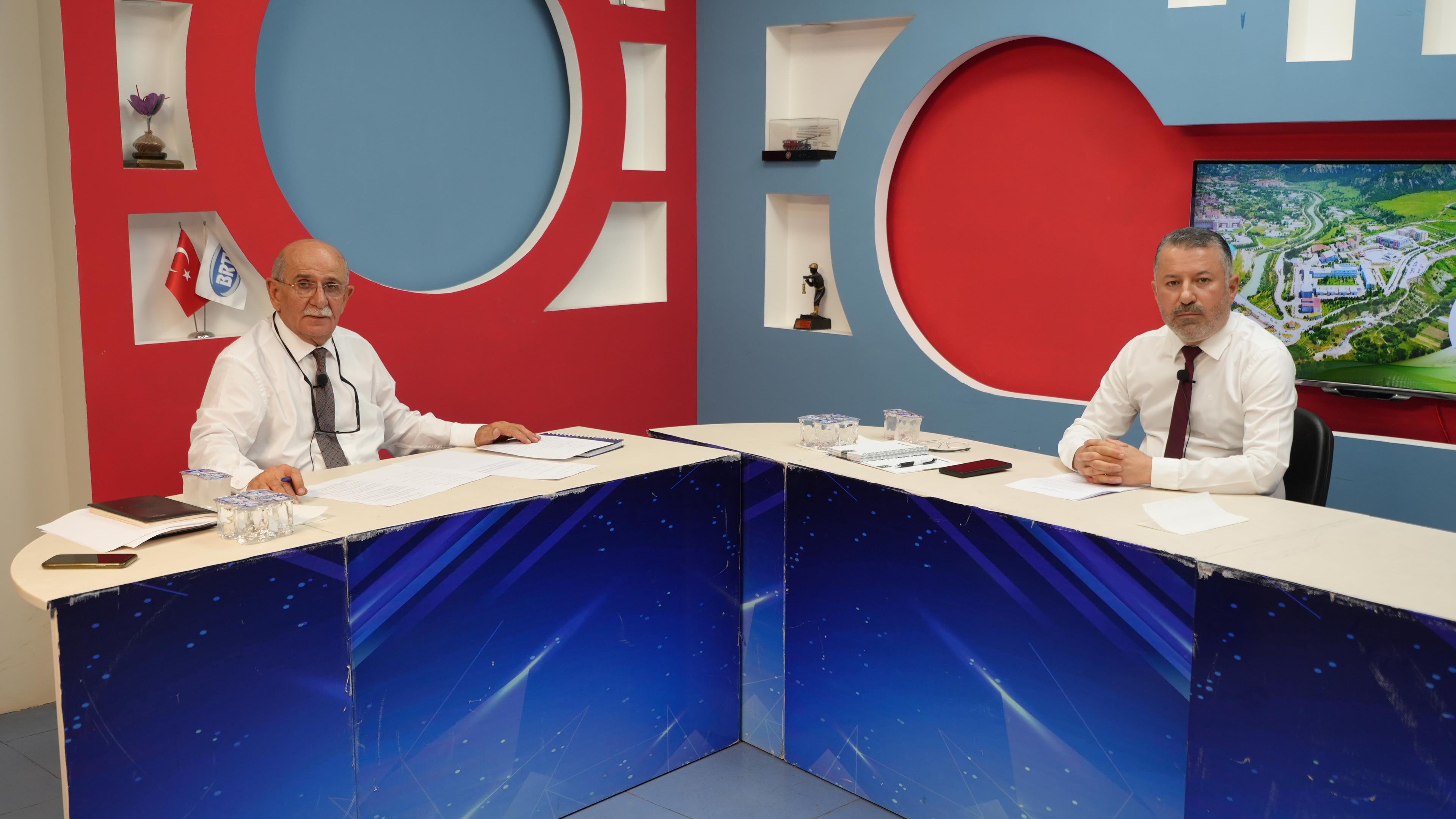 Rektör Kırışık, BRTV'de Tercih Dönemindeki Aday Öğrencilere Karabük Üniversitesini Anlattı