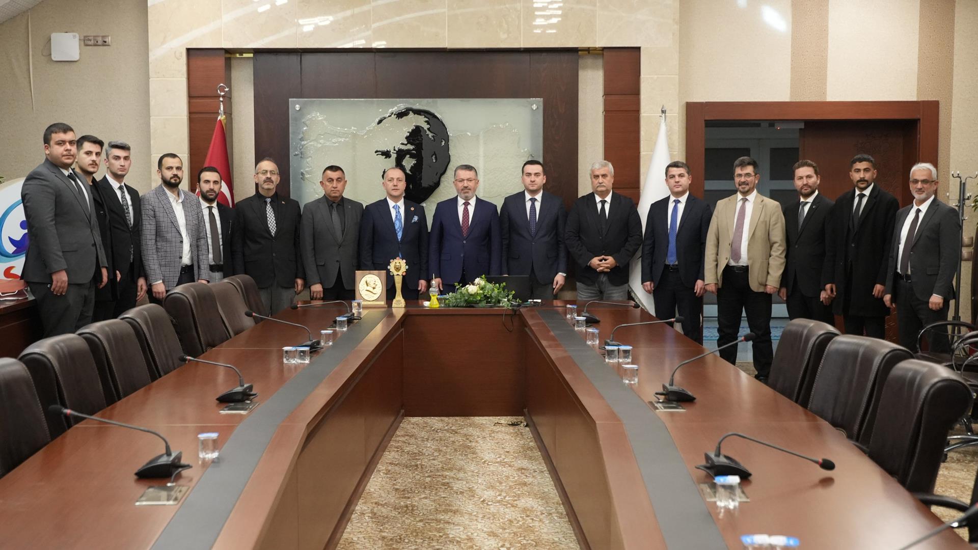 MHP İl Başkanlığından Karabük Üniversitesine Ziyaret